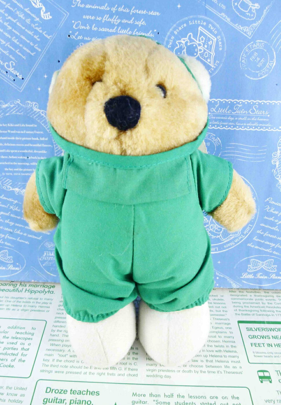 【震撼精品百貨】日本日式精品 熊 Bear 絨毛娃娃-醫生綠 震撼日式精品百貨