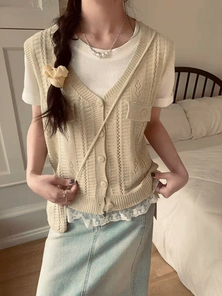 V領鏤空下滾花邊針織背心-3色    【B393175】