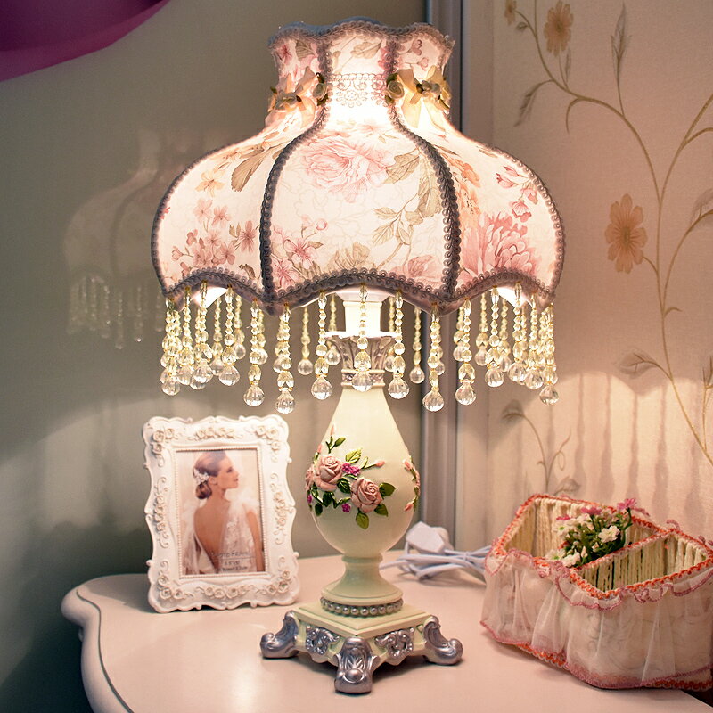 歐式臥室臺燈ins少女公主床頭燈創意氛圍燈溫馨結婚禮物婚房燈