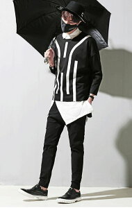 【JP.美日韓】高品質 進口 韓國 前短後長 歐美風格 上衣 黑 未來 幾何 設計 米蘭 ZNIF 亞森 PEACE
