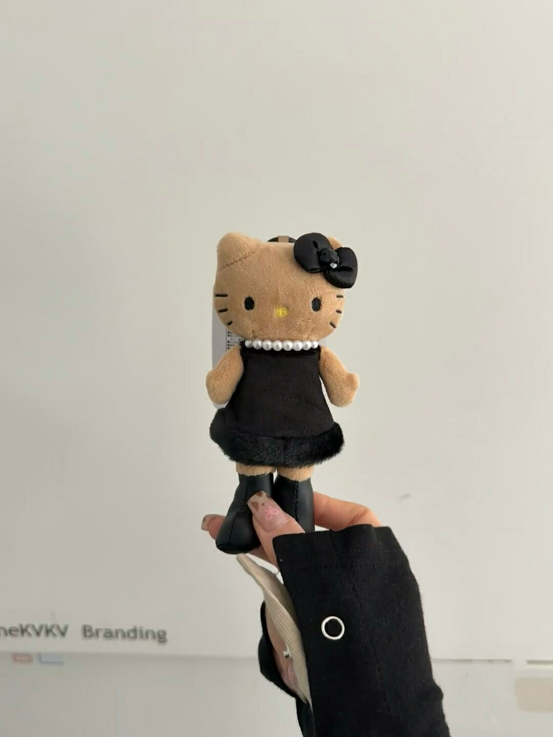 【喜挖】黑皮長腿kitty趙露思同款kitty掛件黑皮貴婦豹紋hello kitty掛件