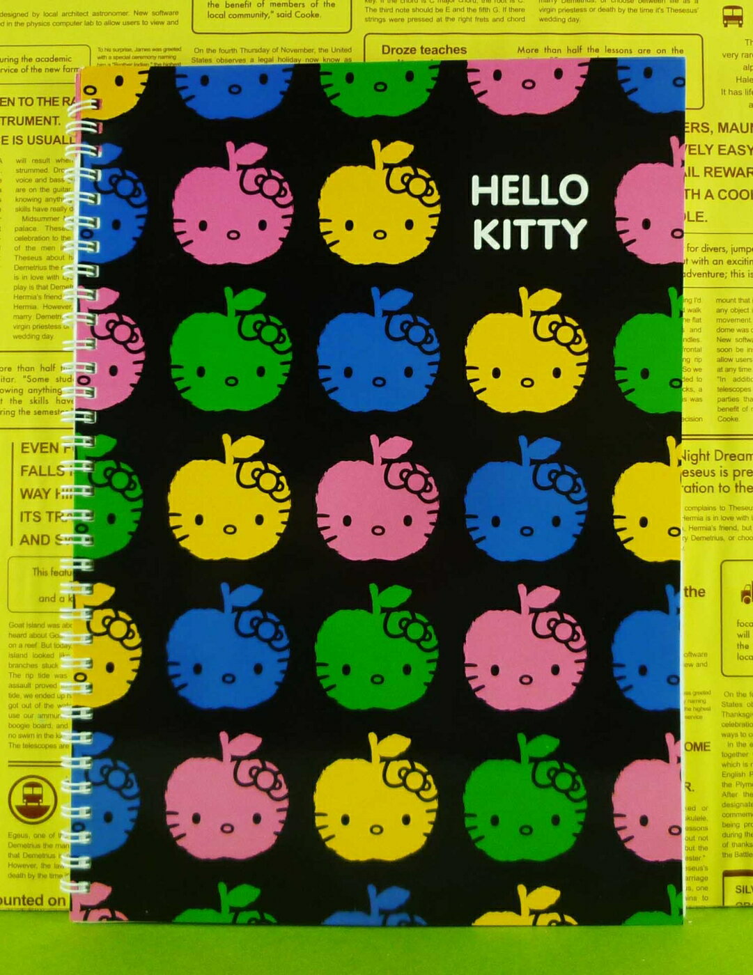 【震撼精品百貨】Hello Kitty 凱蒂貓 筆記本 彩色蘋果 黑【共1款】 震撼日式精品百貨