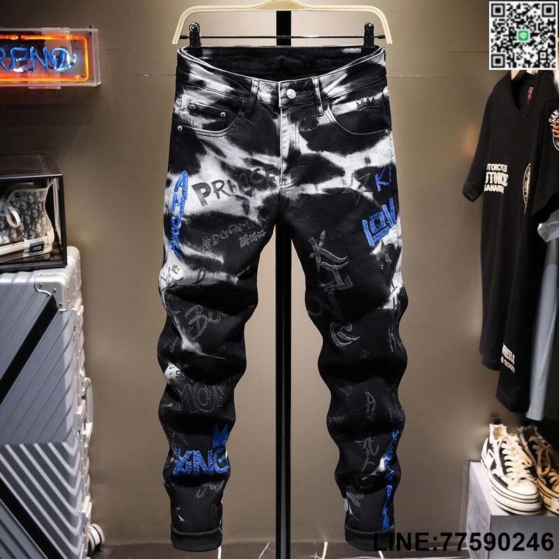工口醬】精品男裝 韓版 男夏季長褲 新款 大尺碼牛仔褲男 刺繡牛仔褲 修身長褲男 牛仔褲窄管印花長褲子 嘻哈褲 潮流百搭