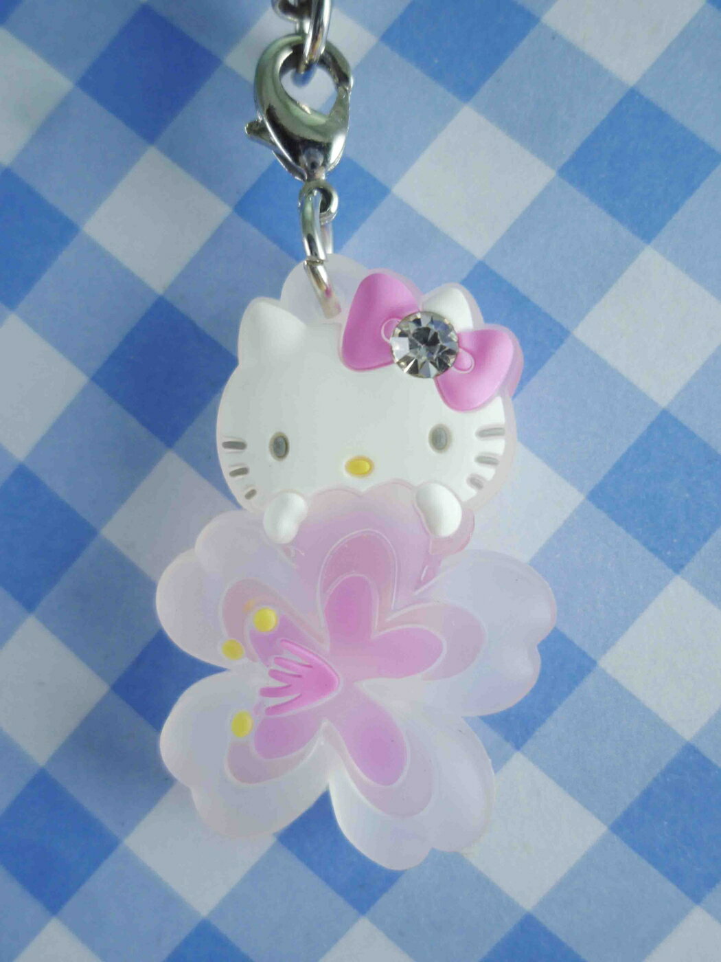【震撼精品百貨】Hello Kitty 凱蒂貓 KITTY手機吊飾-櫻花圖案 震撼日式精品百貨