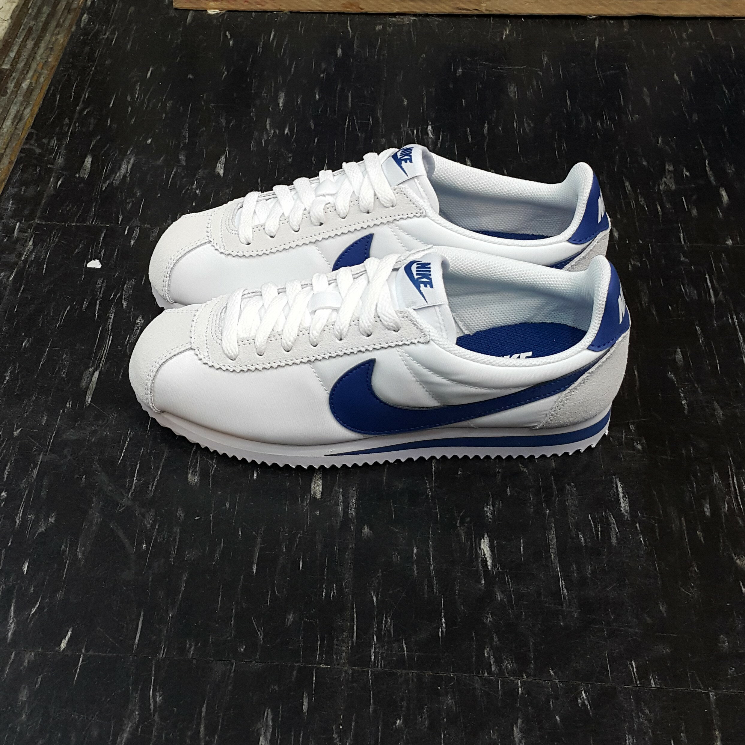 NIKE CLASSIC CORTEZ NYLON 阿甘鞋 白色 藍色 藍勾 白底藍勾 尼龍 帆布 麂皮 經典 807472-102