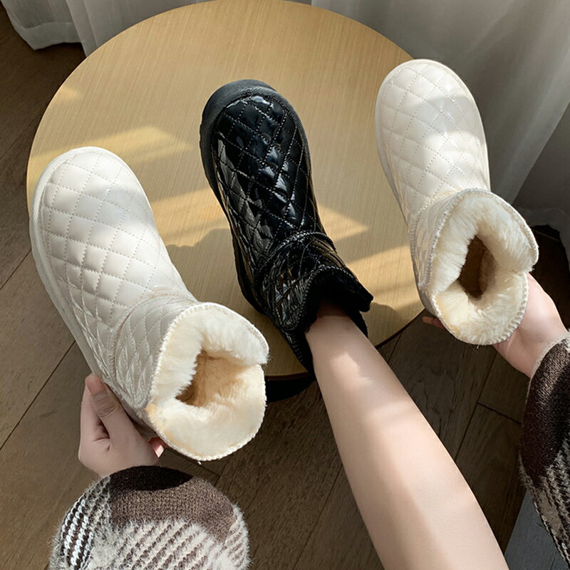 雪地靴女2021年新款加絨加厚皮毛一體防水防滑保暖皮面棉鞋女冬季