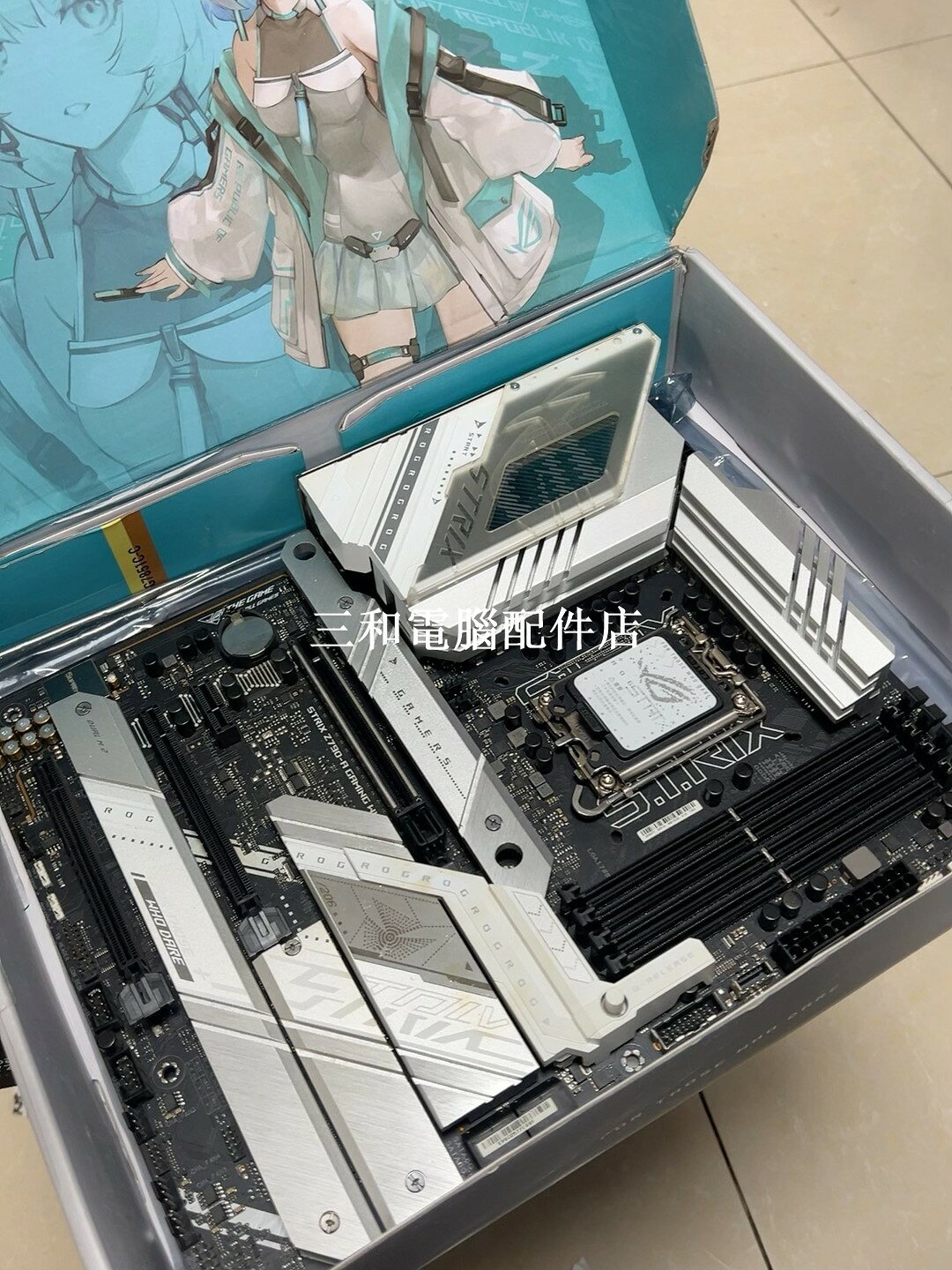 華碩 ROG STRIX Z790-A GAMING WIFI 吹雪 主機板 原盒原碼 原裝天線 實拍 所見即所得 官方質保 店保到自動