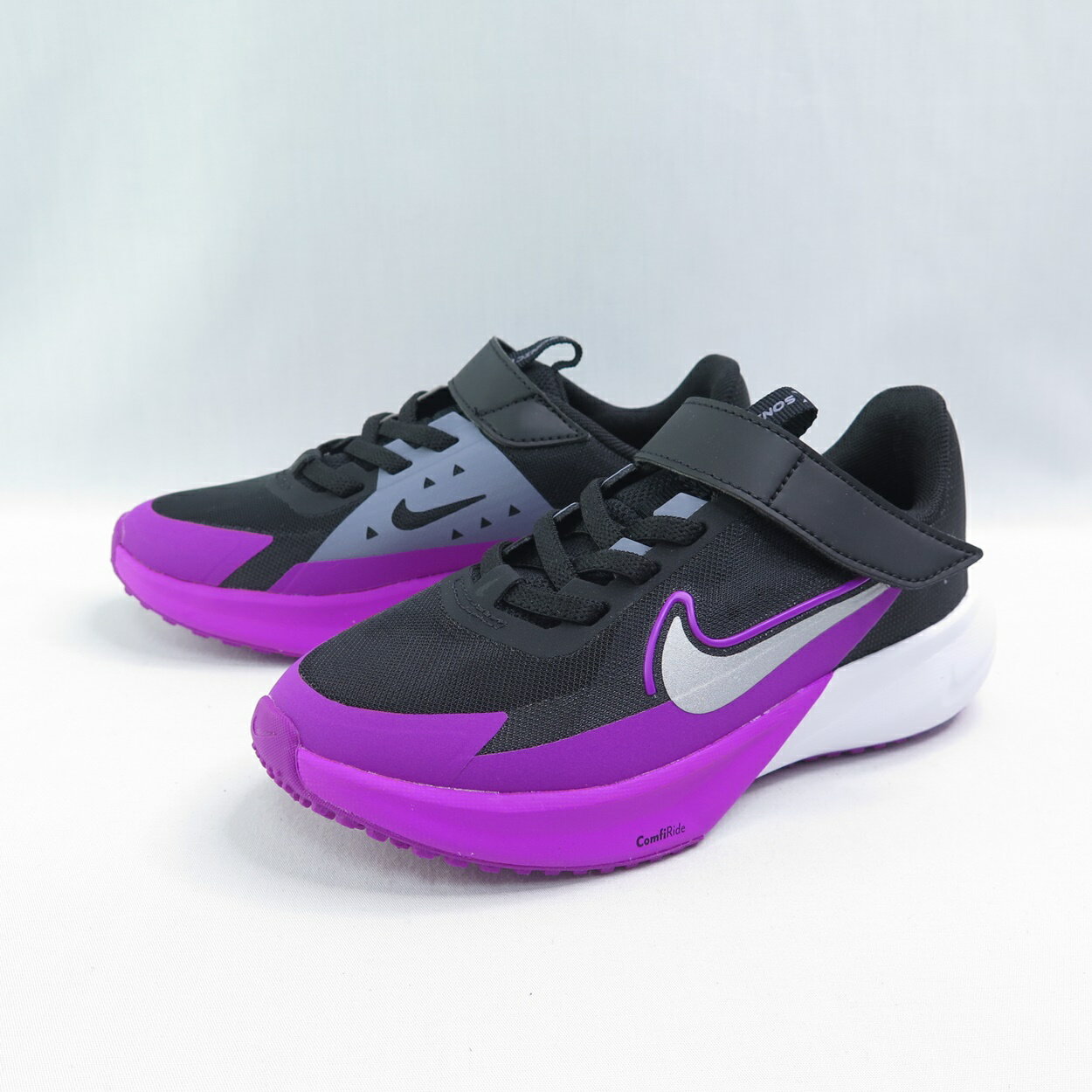 NIKE FZ0016004 Sonic Fly 中童 慢跑鞋 魔鬼氈 黑x紫【iSport愛運動】