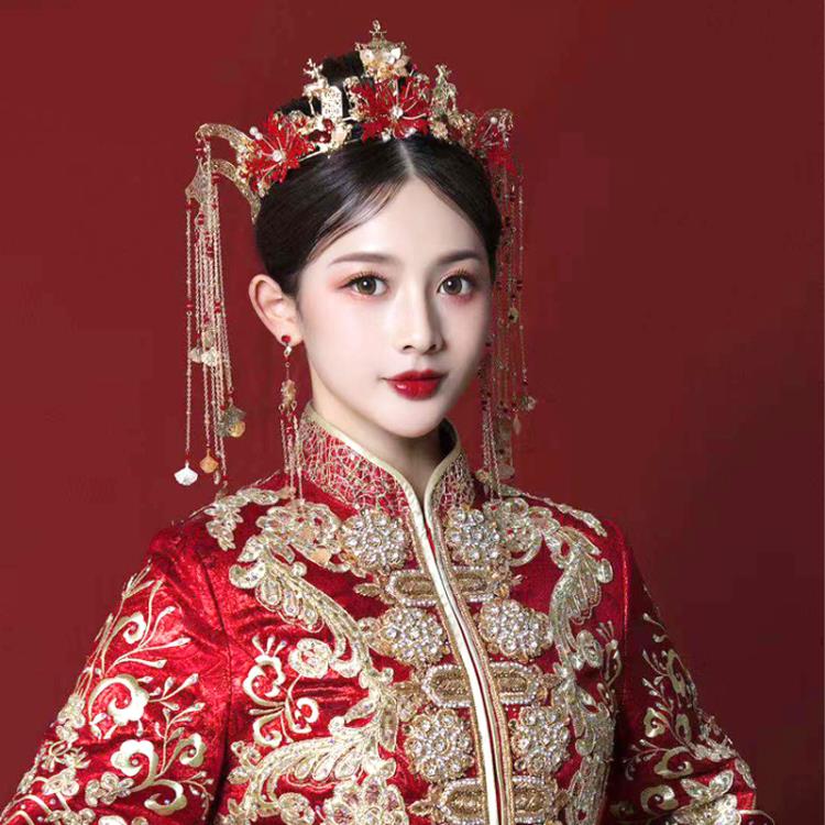 秀禾新娘頭飾鳳冠髮飾中式皇冠敬酒新款步搖結婚紅色簡約2022高級