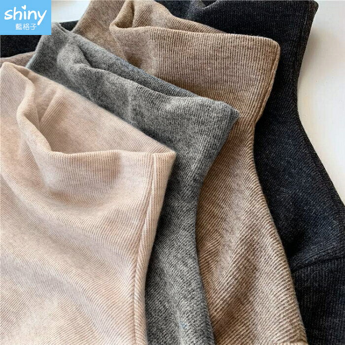 冬暖基礎．素色百搭磨毛半高領長袖T恤-shiny藍格子【V5157】