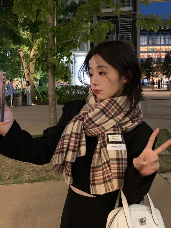 蝸牛爬爬家綠色格子圍巾女冬季2024新款百搭高級感保暖長披肩圍脖距惠 99購物節