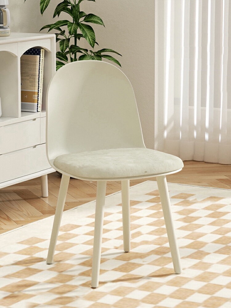 北歐餐椅家用加厚塑料靠背椅子奶油風軟包餐桌凳子簡約ins單人椅