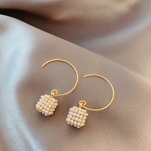 巴洛克珍珠耳環設計感簡約冷淡風耳圈女韓國氣質網紅個性時尚耳墜