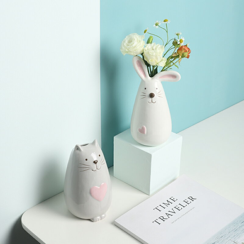日系治愈卡通兔子擺件辦公室桌面布置家居客廳電視柜創意陶瓷裝飾