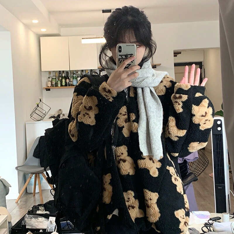 韓版寬松加絨加厚羊羔毛小熊衛衣中長款女秋冬2021新款設計感小眾