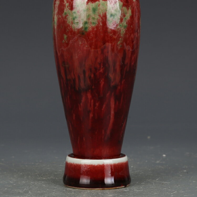 A very rare peachbloom-glazed willow-leaf vase, Mark and