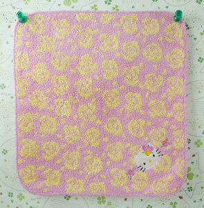 【震撼精品百貨】Hello Kitty 凱蒂貓 方巾/毛巾-粉底色-黃玫瑰造型 震撼日式精品百貨