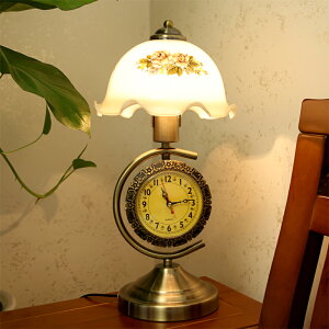 歐式復古田園古典臥室床頭燈新中式帶鐘表可調光書房裝飾玻璃臺燈