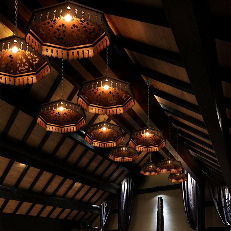 東南亞風格創意個性燈具燈飾泰式餐廳茶室陽臺復古實木新中式吊燈