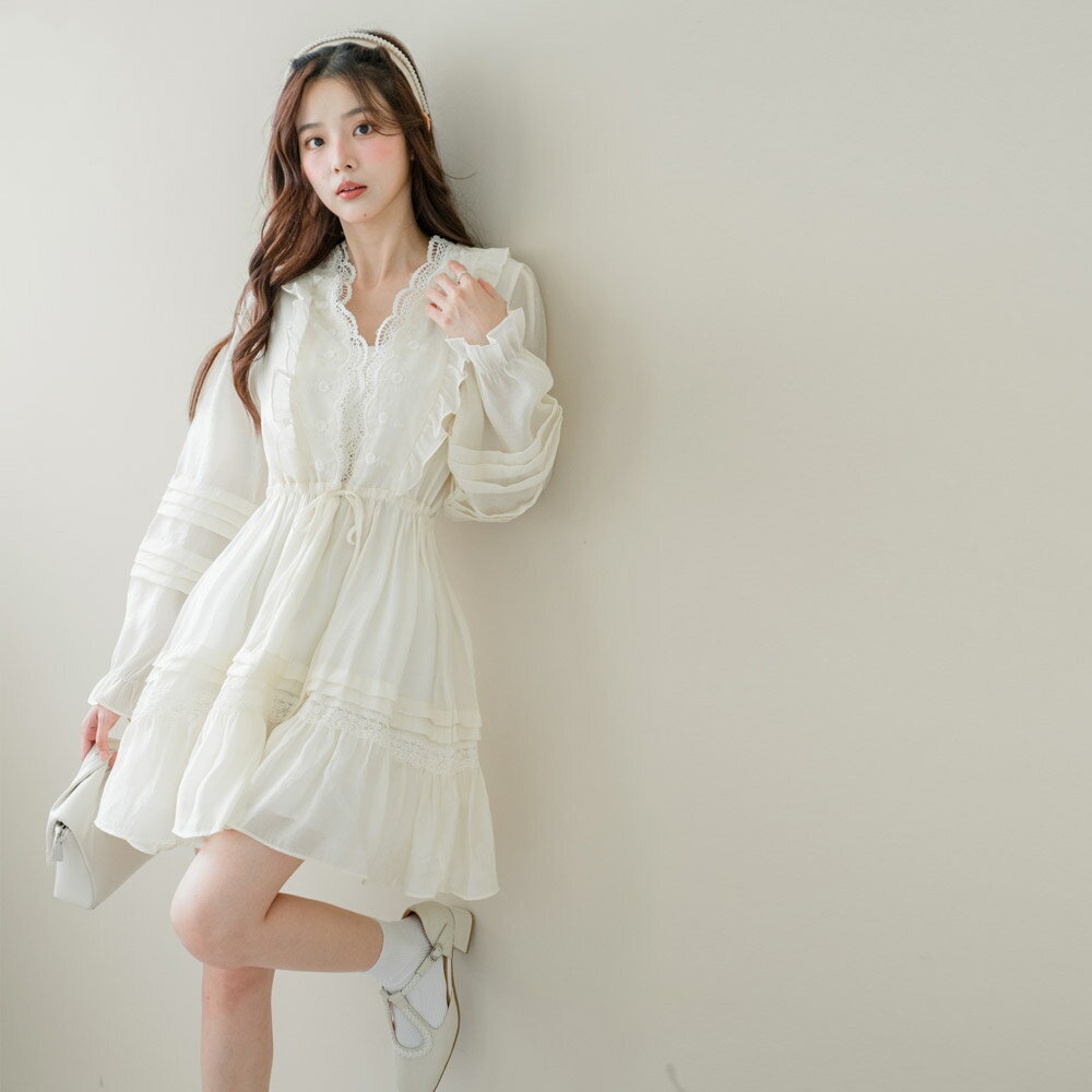 ★限時下殺$799★MIUSTAR蕾絲荷葉領抽繩層次棉麻短洋裝(共1色)0701預購【NR1513】