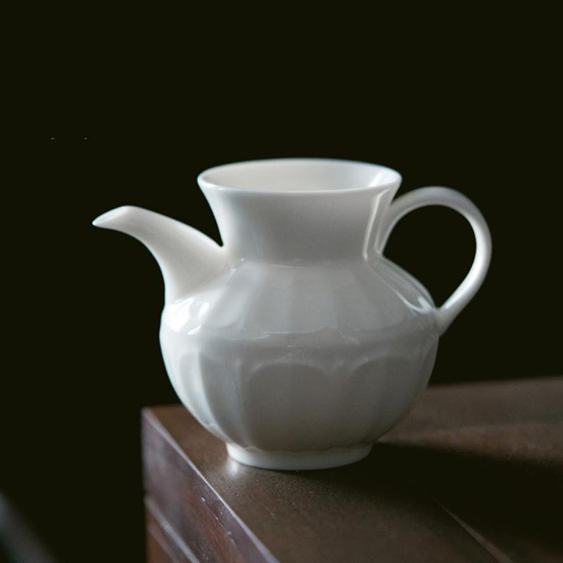 景德鎮蓮花公道杯陶瓷公杯純手工茶道茶漏杯功夫茶具勻杯分茶器