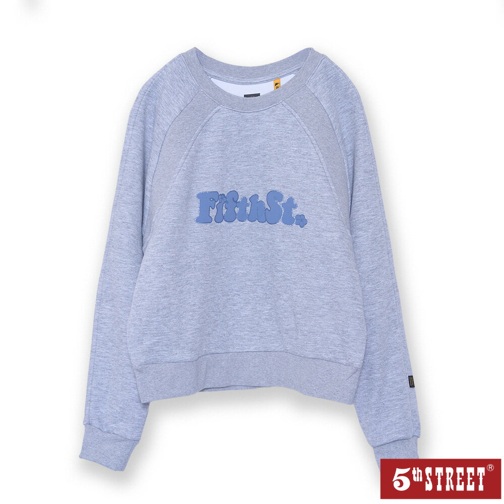 女裝 大學T 長袖 t恤 微短版 LOGO 上衣 麻灰色 (561013)【5th STREET】【APP下單天天10%回饋】 治裝激推 最高折426