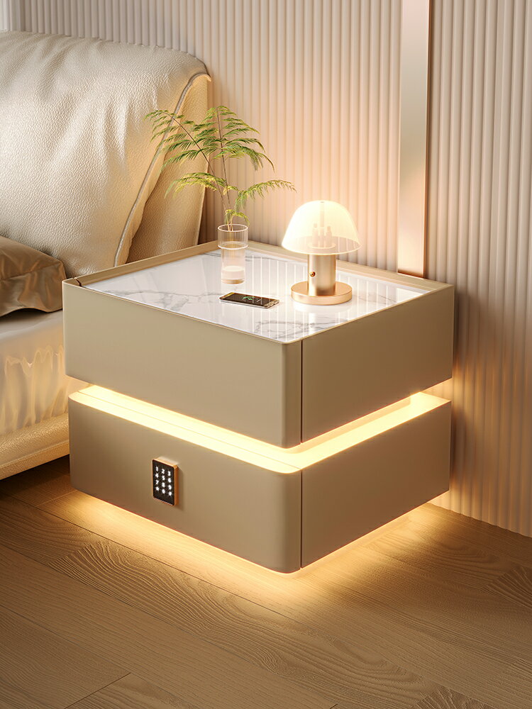 智能床頭櫃網紅輕奢高級感新款實木臥室簡約現代帶鎖燈無線床邊櫃
