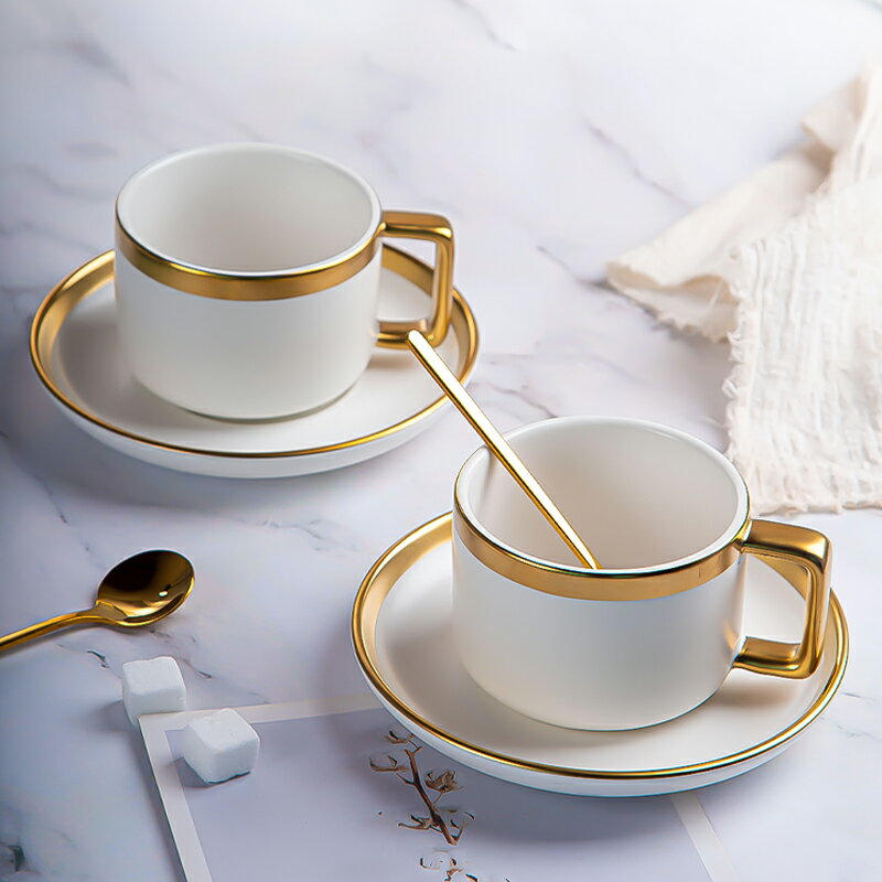 咖啡杯啞光白色陶瓷杯碟套裝高級金邊拿鐵杯復古手沖咖啡杯250ML