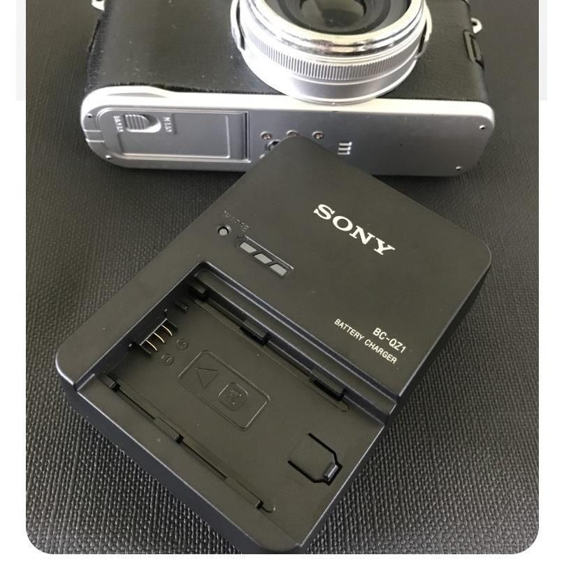 【持久續航】索尼A7M3 A7R3 A7R4 A9 A7S3 A7C微單相機電池充電器NP-FZ100座充【宜家良品百貨】