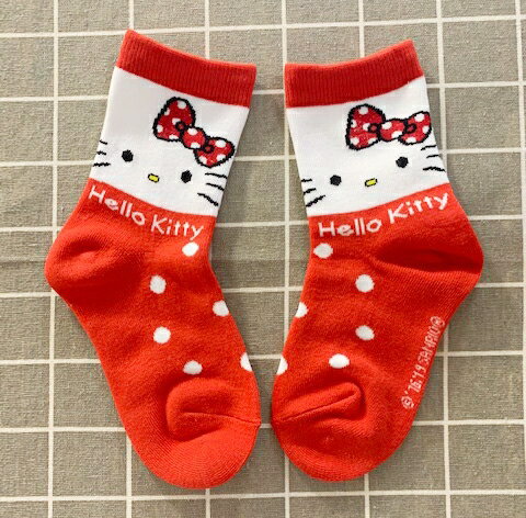 【震撼精品百貨】Hello Kitty 凱蒂貓 三麗鷗 KITTY兒童襪子(14 19CM)-紅點#04505 震撼日式精品百貨