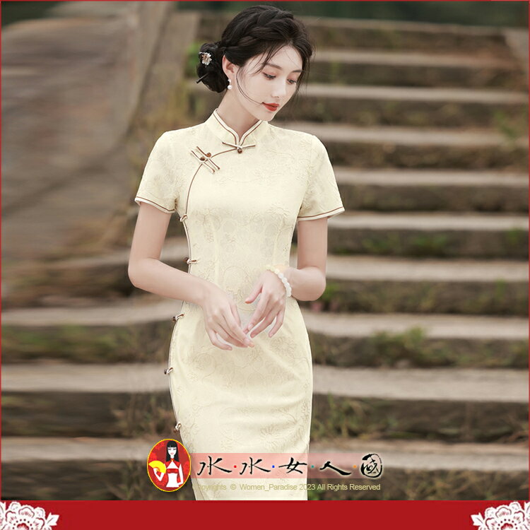 S-3XL加大 蕾絲短袖長旗袍復古中國風經典改良式時尚修身側八扣超顯瘦日常連身裙洋裝～古韻傾城。吹花嚼蕊(米)。水水女人國