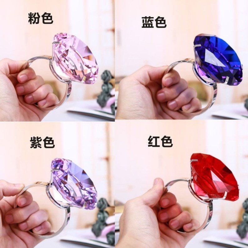 超大鉆戒誇張大鉆戒惡搞大鉆石戒指道具水晶大鉆戒整蠱道具情人節