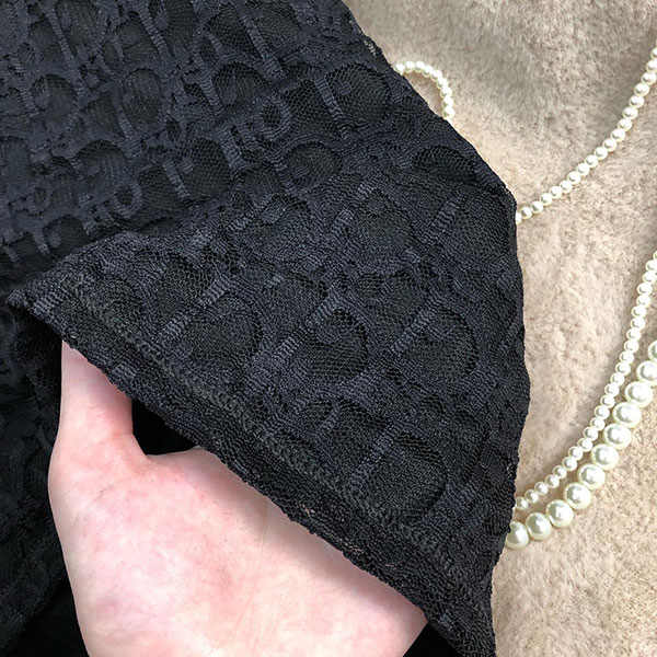 ANNAS 韓國水貂絨蕾絲背心 胸墊罩杯 打底衫 蕾絲肩帶 刷毛加絨 保暖內搭衣 發熱衣小可愛 7