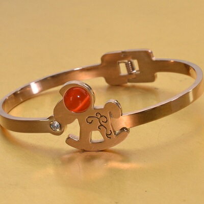 現貨+預購 玫瑰金手環 鑲鑽手鍊-可愛小馬流行母親節生日情人節禮物女飾品2款71ap83【獨家進口】【米蘭精品】