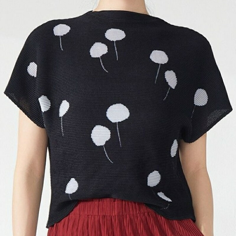 【巴黎精品】現貨+預購 三宅風皺褶衣服褶皺上衣-短袖摺衣壓褶女式寬鬆洋氣折衣女T恤3色a1jq58