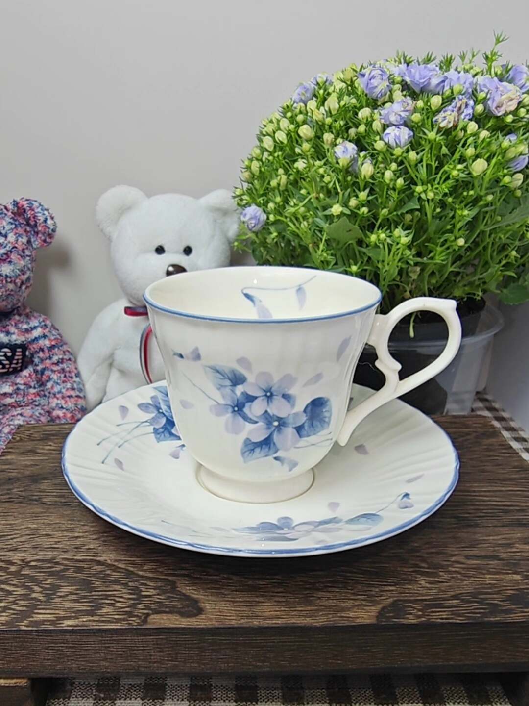 日本中古則武Noritake暈染系列 紫藤蘿青花高骨瓷咖啡杯碟組 稀有限量 水墨樹葉手繪 8.2cm杯14cm碟