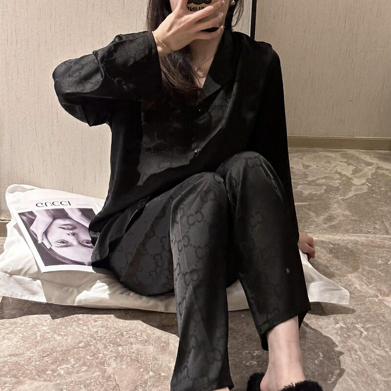 睡衣套裝長袖家居服-緹花字母印花長褲女休閒服74kl62【獨家進口】【米蘭精品】