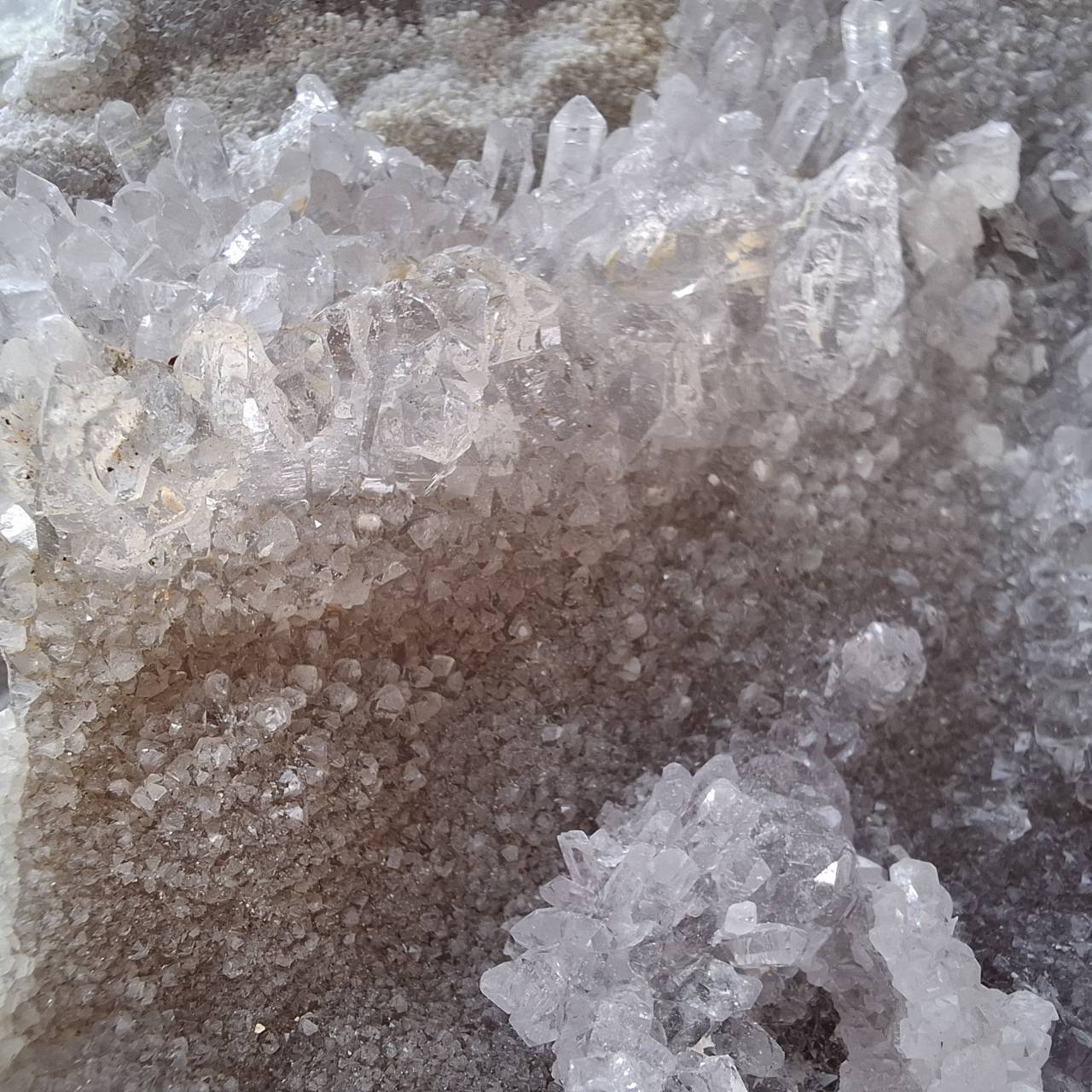 異象水晶 -異彩水晶蔟/水晶花