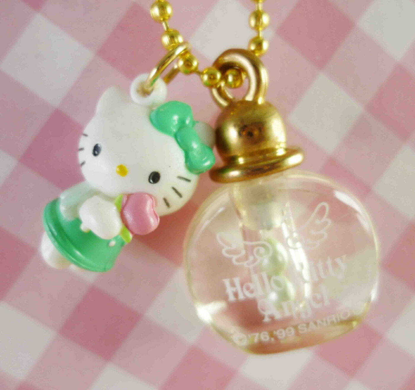 【震撼精品百貨】Hello Kitty 凱蒂貓 KITTY鑰匙圈-香水罐綠 震撼日式精品百貨