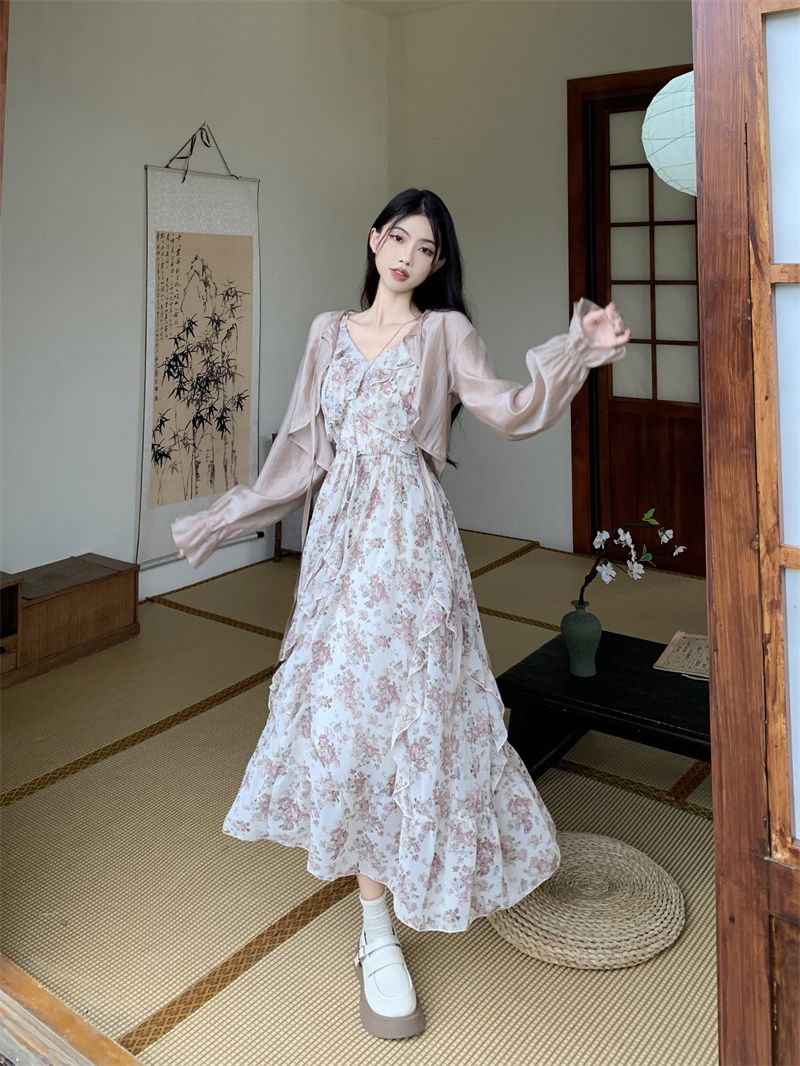 法式荷葉邊飄逸吊帶裙套裝開衫女套裝裙夏季碎花連衣裙顯瘦溫柔長裙新款