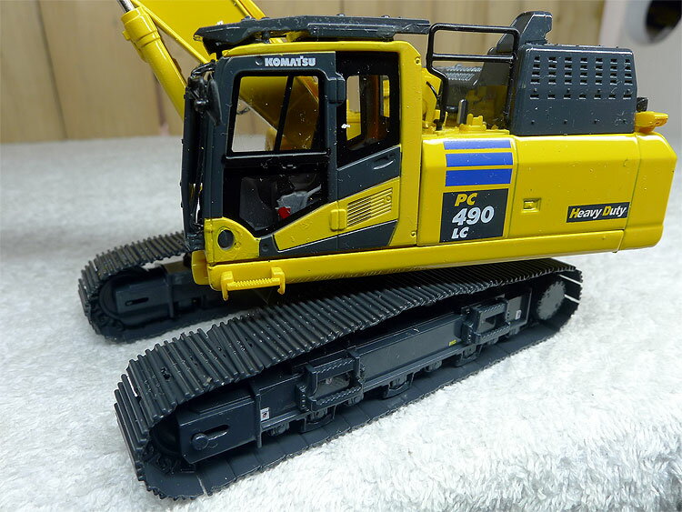 Komatsu PC490LC-11 小松重型大型挖掘機工程車模型環球UH 1:50