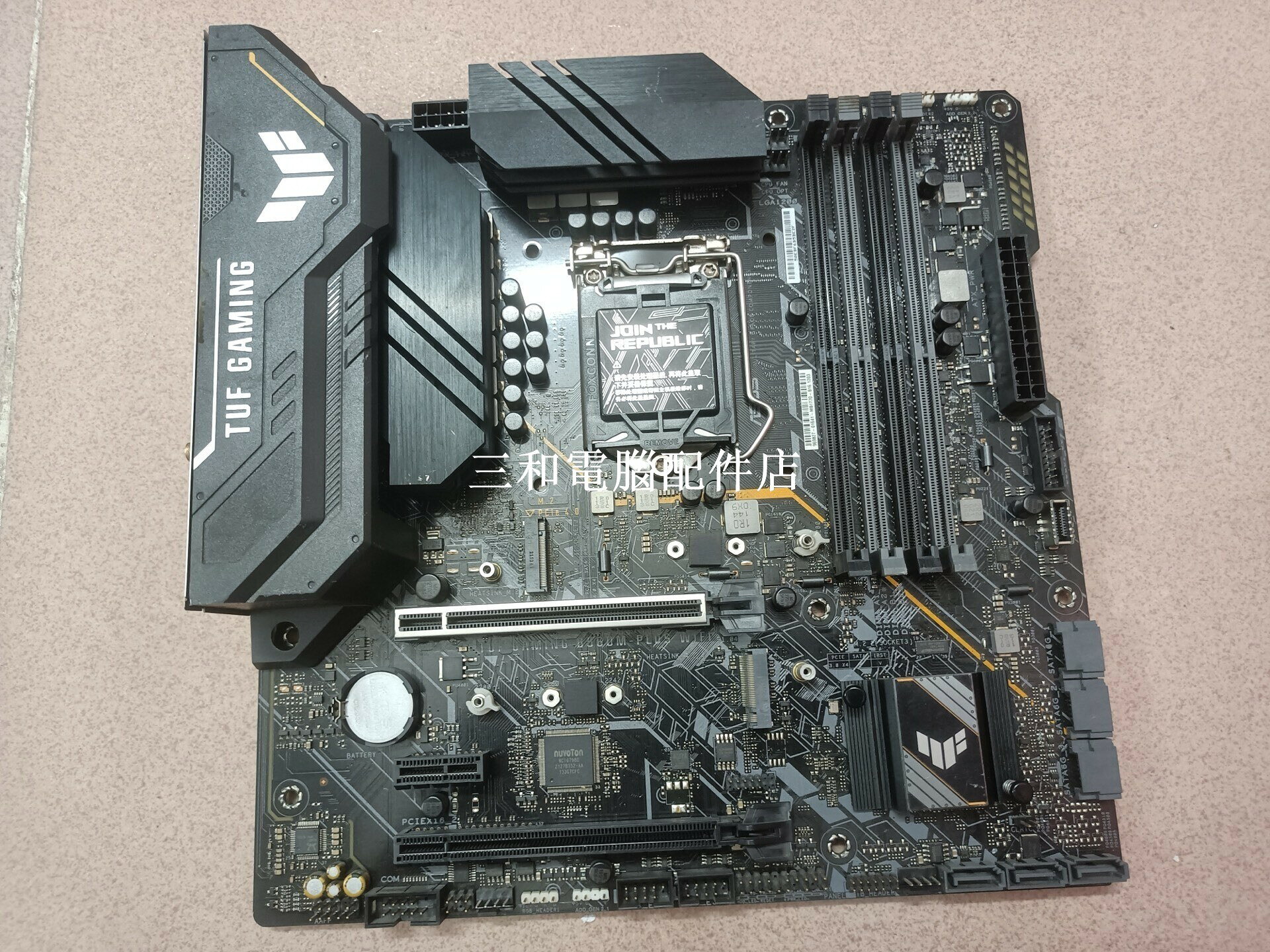 華碩 TUF GAMING B560M-PLUS WiFi 主機板 LGA1200 MicroATX 二手 主機板 如圖 攜帶 原裝 擋板 M2 插槽