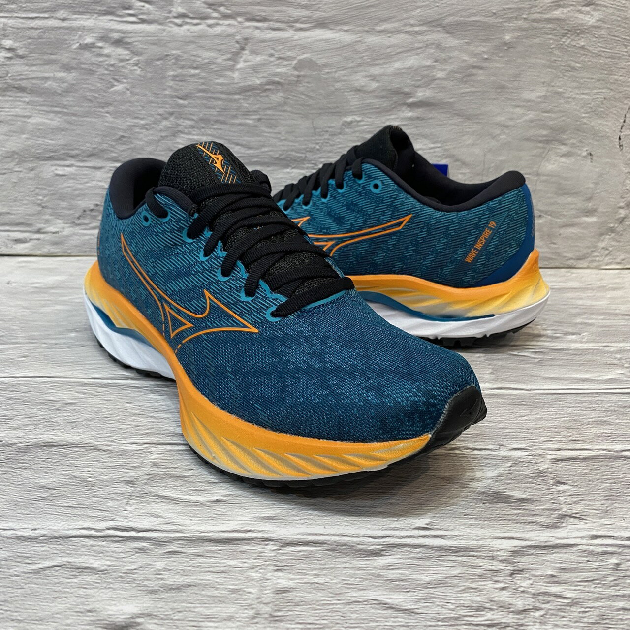 美津濃 MIZUNO WAVE INSPIRE 19 男慢跑鞋 J1GC234407 慢跑鞋 馬拉松