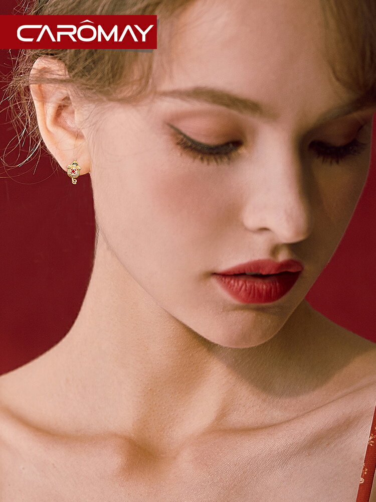 925銀不對稱福鼠耳釘女本命年紅色耳環簡約氣質小巧精致耳墜耳飾