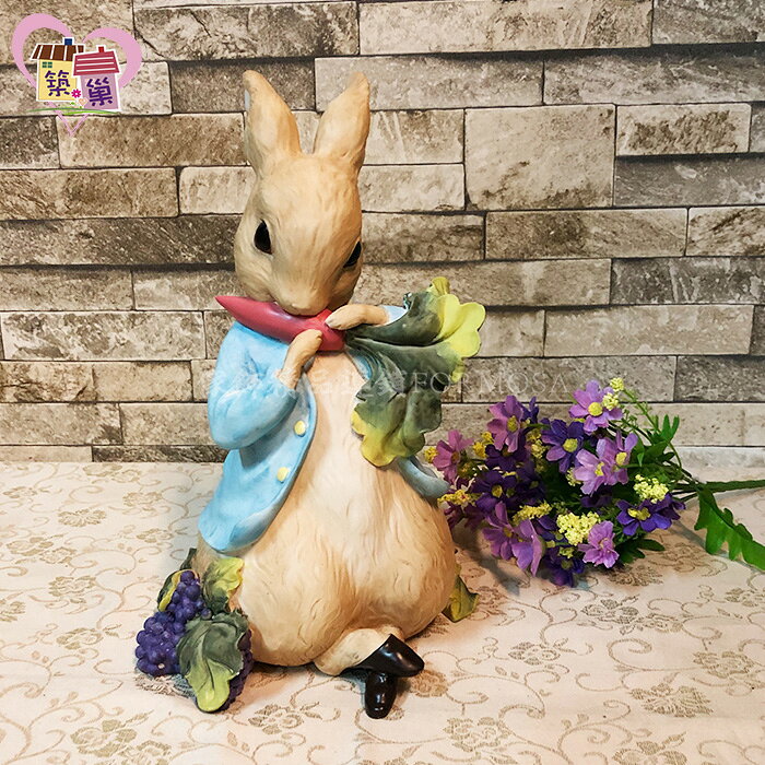 《正版》Peter Rabbit 比得兔藍莓田園造型存錢筒撲滿 兔子造型擺飾公仔 存錢罐裝飾 【築巢傢飾】 | 築巢傢飾精品館直營店 | 樂天 ...
