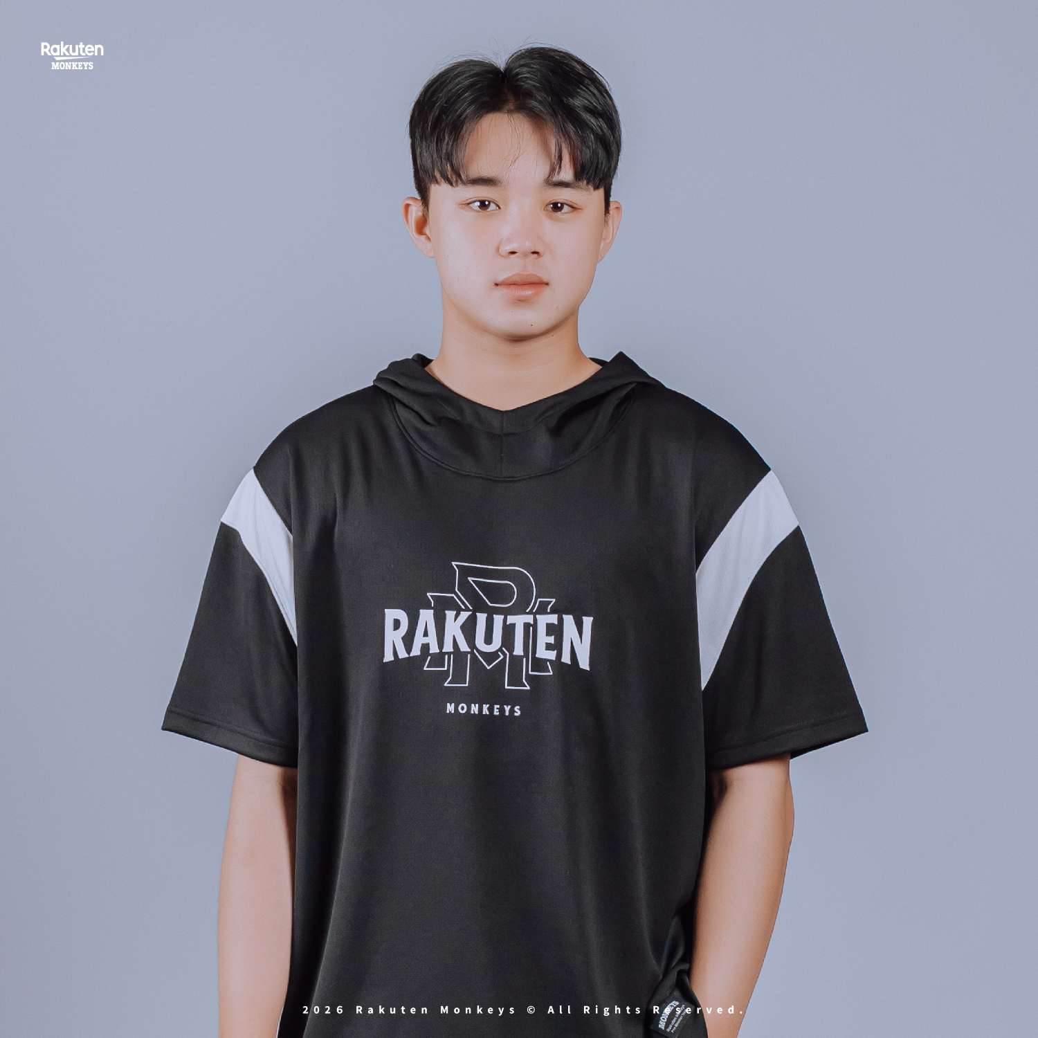 2026 Rakuten 玩水祭短袖帽T-黑