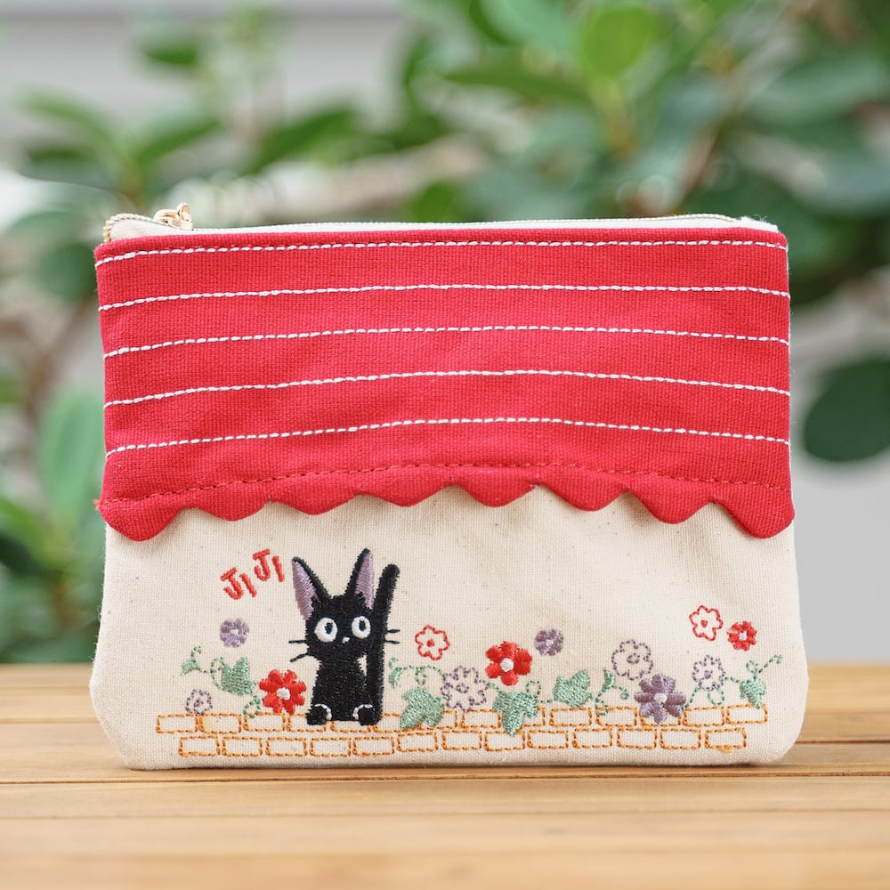 真愛日本 宮崎駿 吉卜力 魔女宅急便 吉吉屋簷下紅 刺繡 帆布 拉鍊包 化妝包 面紙包 零錢包 收納包