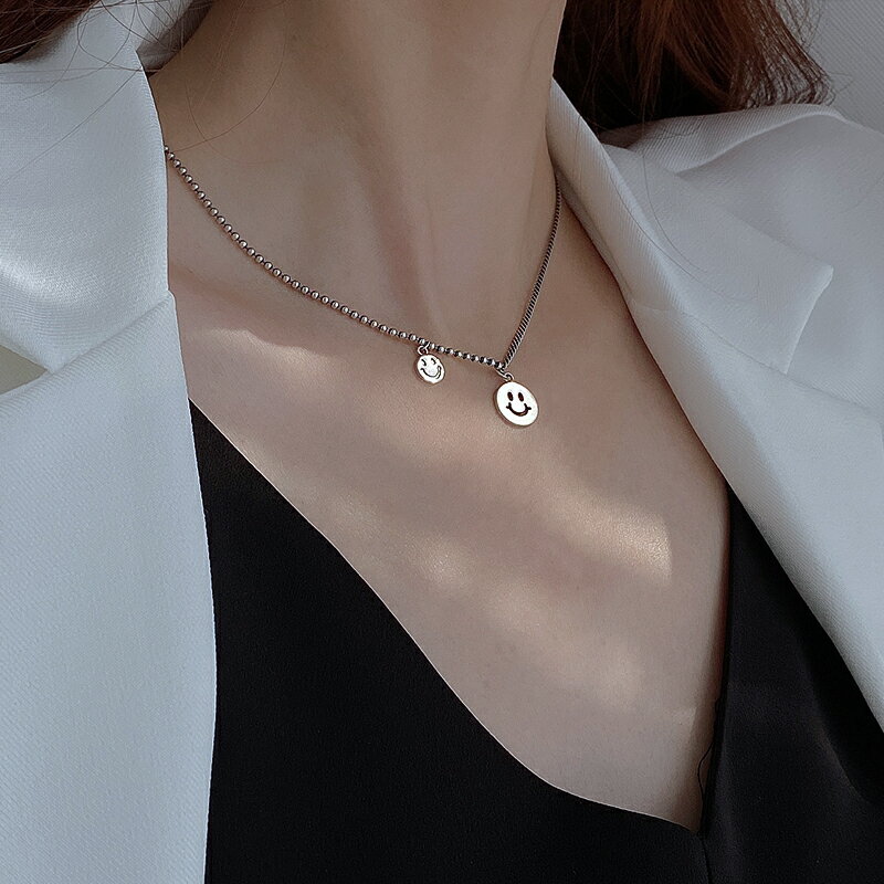 925純銀圓牌笑臉項鏈女年新款潮微笑鎖骨鏈ins冷淡風復古頸鏈 2