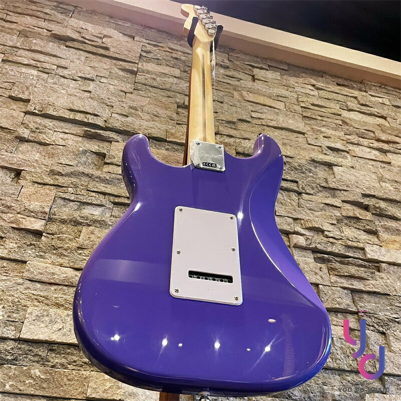 KB ؤdt/רOT Fender Squier Sonic Strat  qNL O u 4