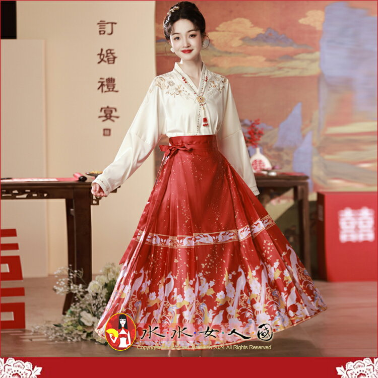 復古國潮馬面裙 提花繫帶壓褶改良式時尚修身百搭長裙。優雅中國風美穿在身～紅孔雀。水水女人國